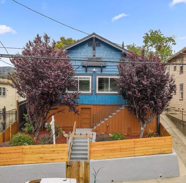 Oakland, CA 94611,6900 Thornhill DR