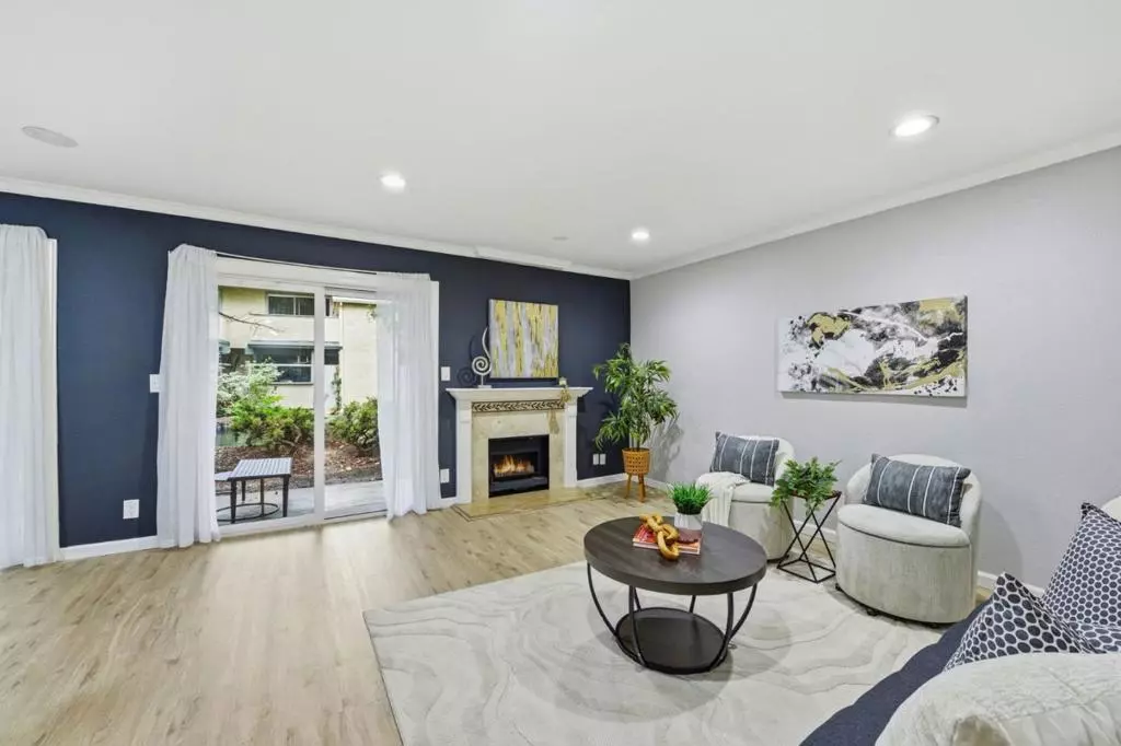 San Jose, CA 95122,1117 Indian Summer CT #4