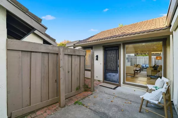 San Jose, CA 95129,1092 Strayer DR