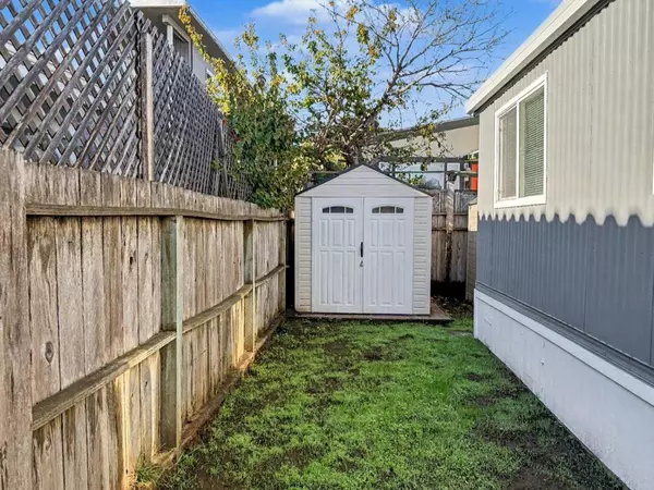 Santa Cruz, CA 95060,170 W Cliff DR