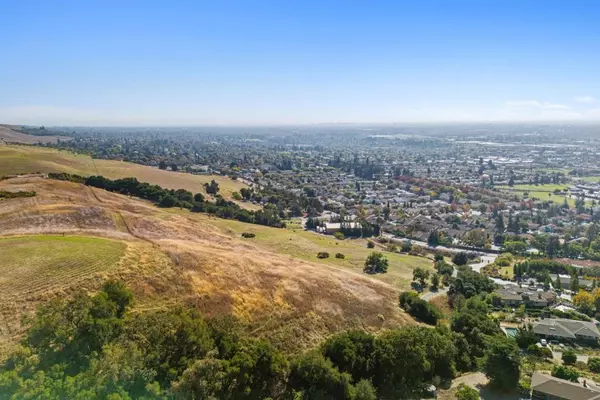 Milpitas, CA 95035,1995 Old Calaveras RD