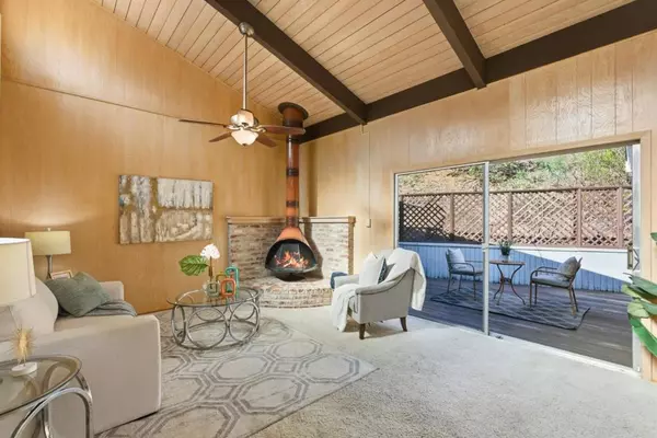 San Carlos, CA 94070,3104 Brittan AVE