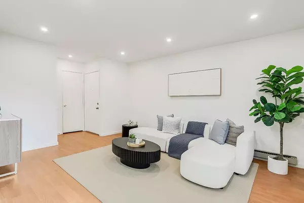 Fremont, CA 94536,38623 Cherry LN #207