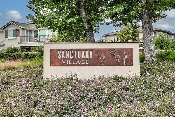 Newark, CA 94560,6736 Grasshopper AVE