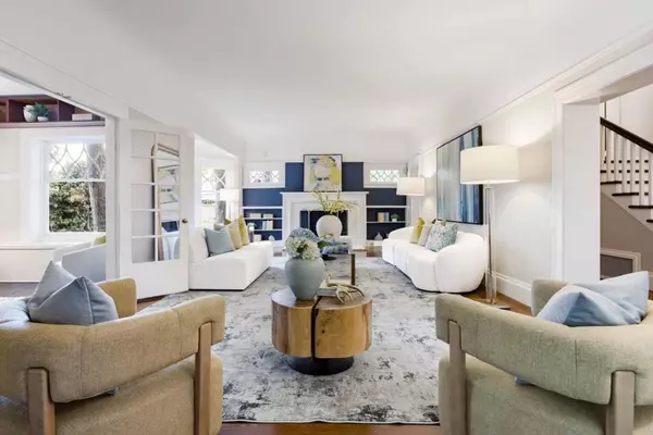 Palo Alto, CA 94301,765 University AVE