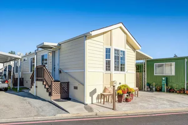 Soquel, CA 95073,999 Old San Jose