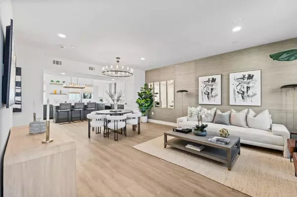 Sunnyvale, CA 94085,584 Compton TER