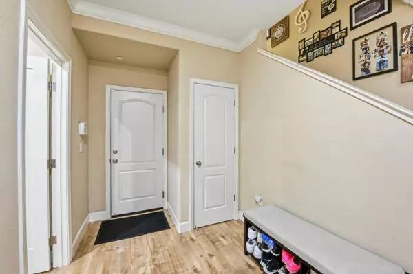 Hayward, CA 94544,56 Regency PL