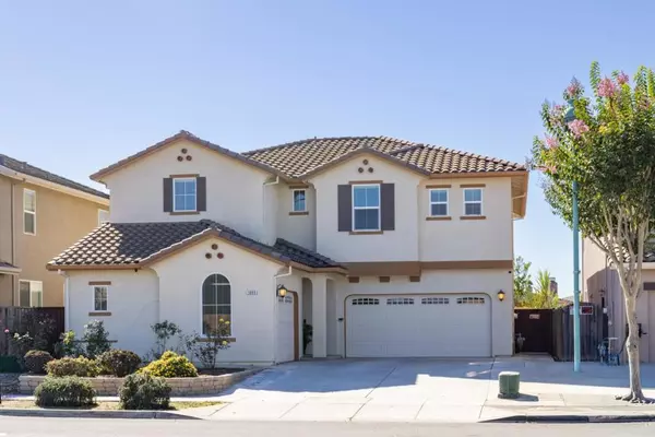 1690 Piazza DR, Salinas, CA 93905