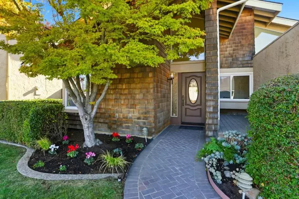 Cupertino, CA 95014,7612 Elderwood CT