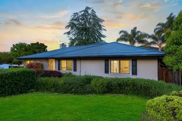 Gilroy, CA 95020,8120 Catalina CT