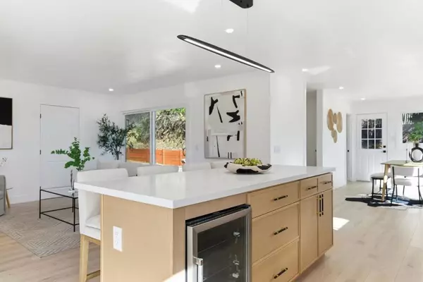 Castro Valley, CA 94546,17838 Walnut RD