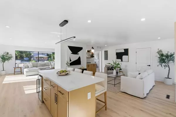 Castro Valley, CA 94546,17838 Walnut RD