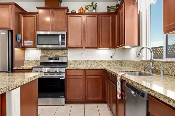 Marina, CA 93933,17102 Morgan ST