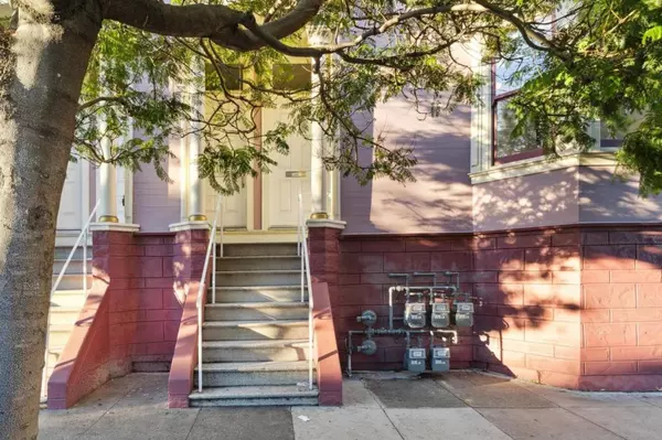 San Francisco, CA 94110,30003006 26th ST