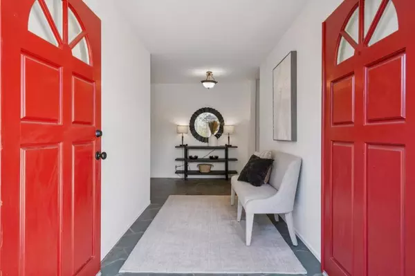 Carmel, CA 93923,25682 Carmel Knolls DR