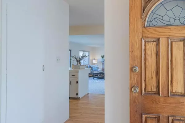 Salinas, CA 93906,572 Inca WAY