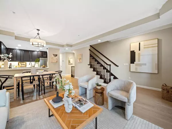 Mountain View, CA 94043,2214 Raspberry LN