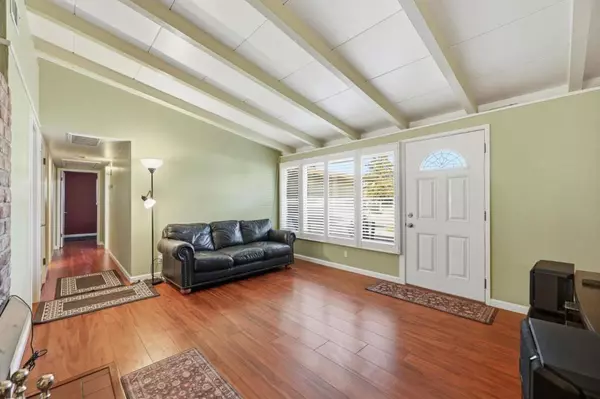 San Jose, CA 95122,1863 Sarasota WAY