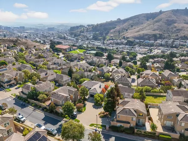 83 Parkgrove DR, South San Francisco, CA 94080