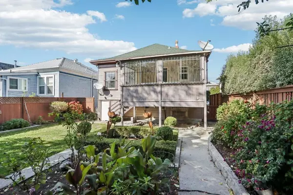 Oakland, CA 94609,641 63rd ST