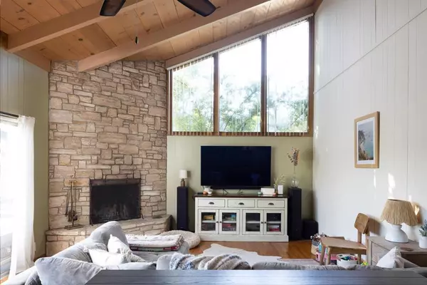 Carmel, CA 93923,26027 Mesa DR