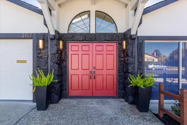 3182 Mckinley DR, Santa Clara, CA 95051