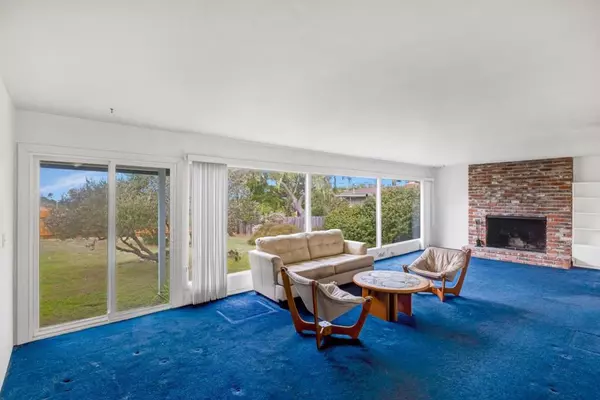 Pacific Grove, CA 93950,964 Forest AVE