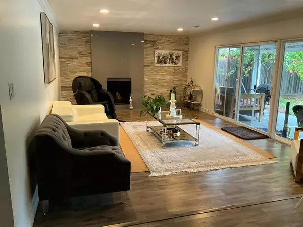 San Jose, CA 95120,1054 Fleetwood DR