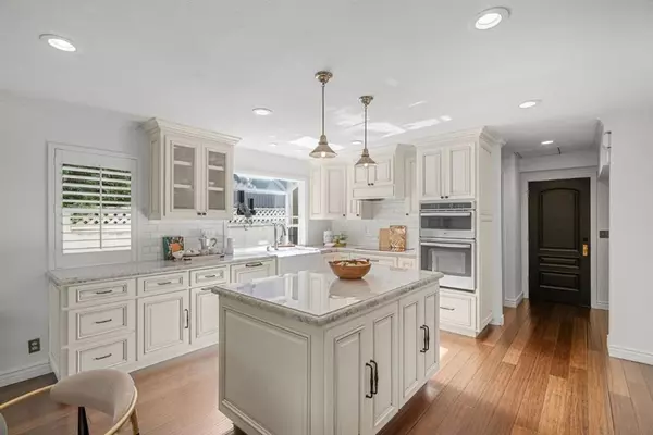 San Jose, CA 95128,1147 Longshore DR