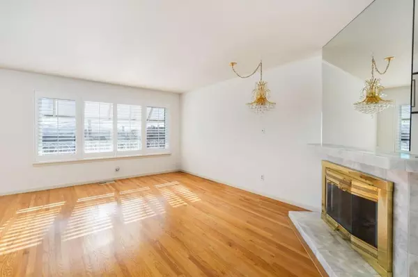 San Francisco, CA 94127,574 Mangels AVE