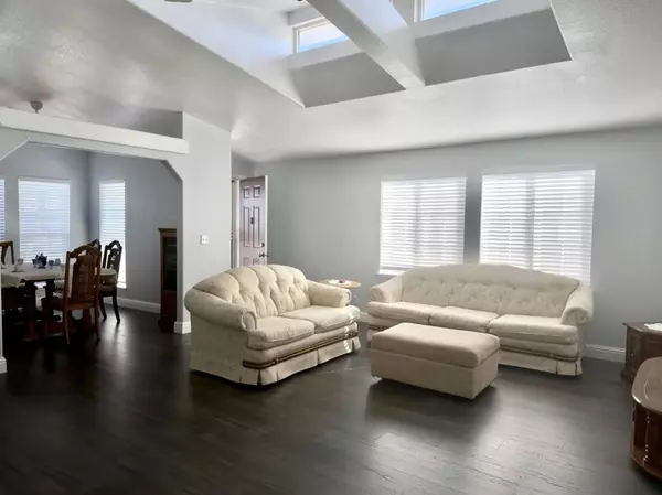 San Jose, CA 95123,195 Blossom Hill RD