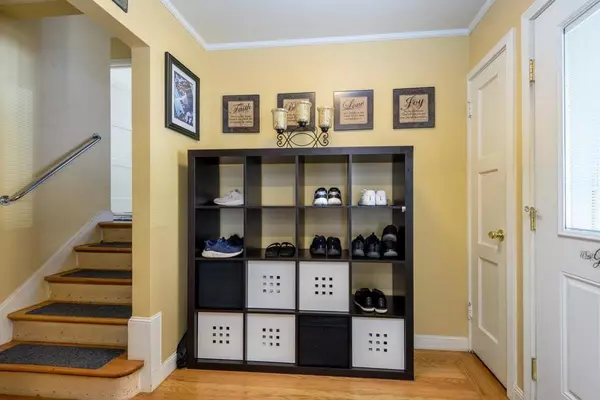 Daly City, CA 94015,204 Garden LN