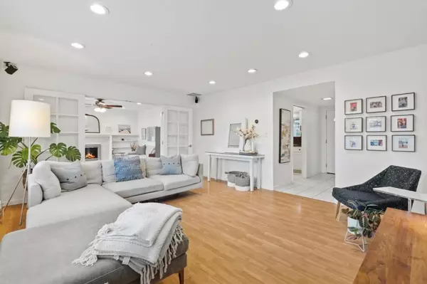 San Jose, CA 95118,5254 Howes LN