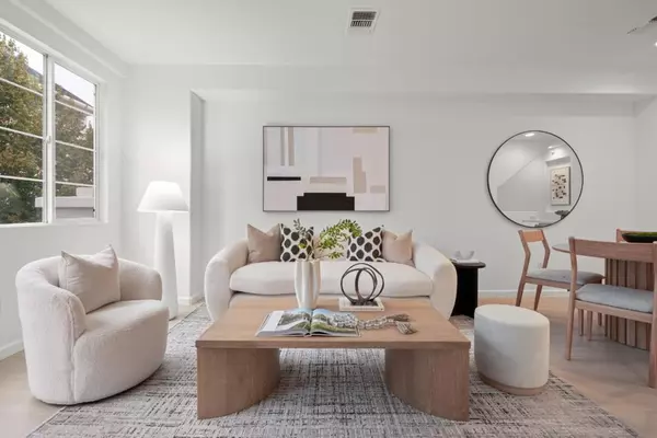 728 City Walk PL #4, Hayward, CA 94541