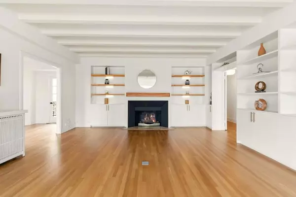 Oakland, CA 94612,244 Lakeside #202