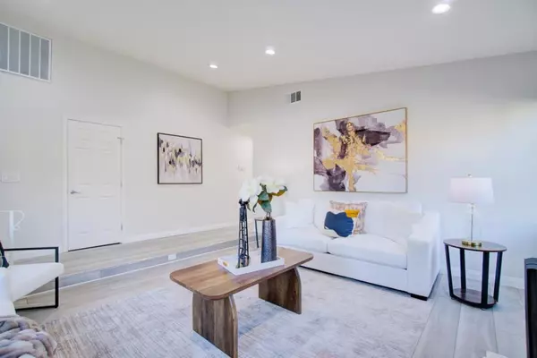 San Jose, CA 95136,4399 Pitch Pine CT