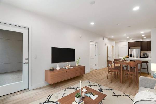 San Jose, CA 95125,1853 Almaden RD #414