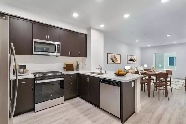 1853 Almaden RD #515, San Jose, CA 95125