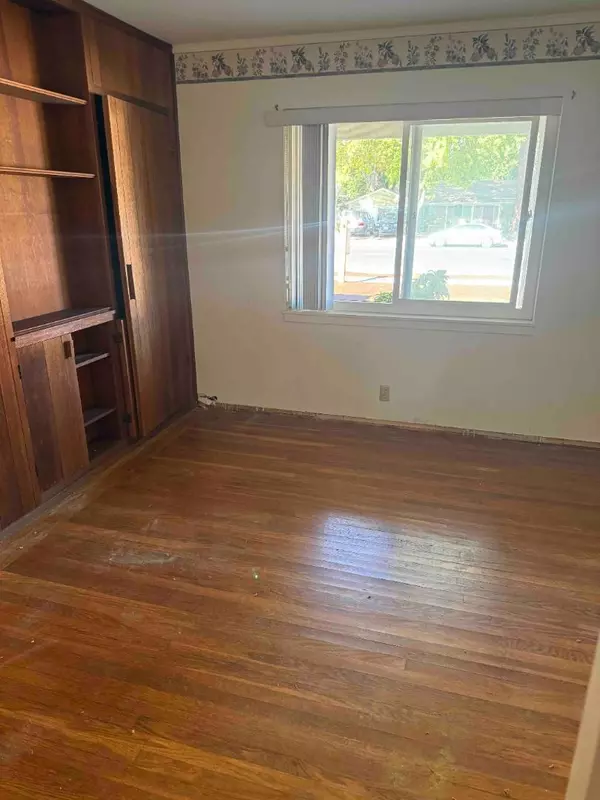 San Jose, CA 95128,2366 Newhall ST