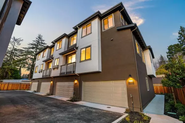 Redwood City, CA 94061,955 Woodside RD