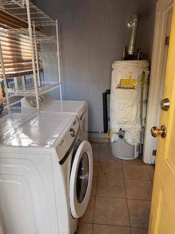 Oakland, CA 94601,5217 Bancroft AVE