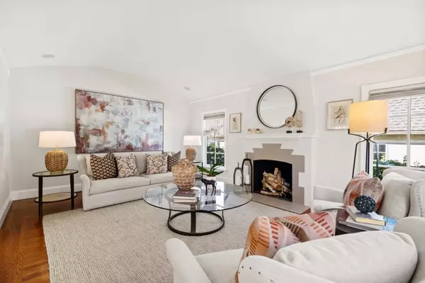 Burlingame, CA 94010,105 Pepper AVE