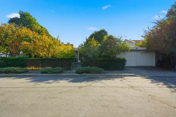 Sunnyvale, CA 94085,342 W Duane AVE