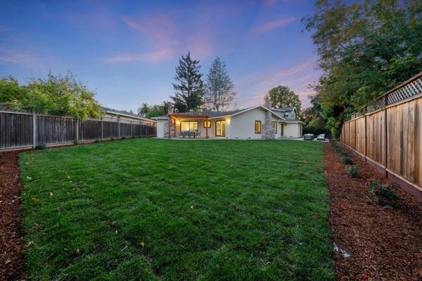 Mountain View, CA 94040,2681 Saint Giles LN