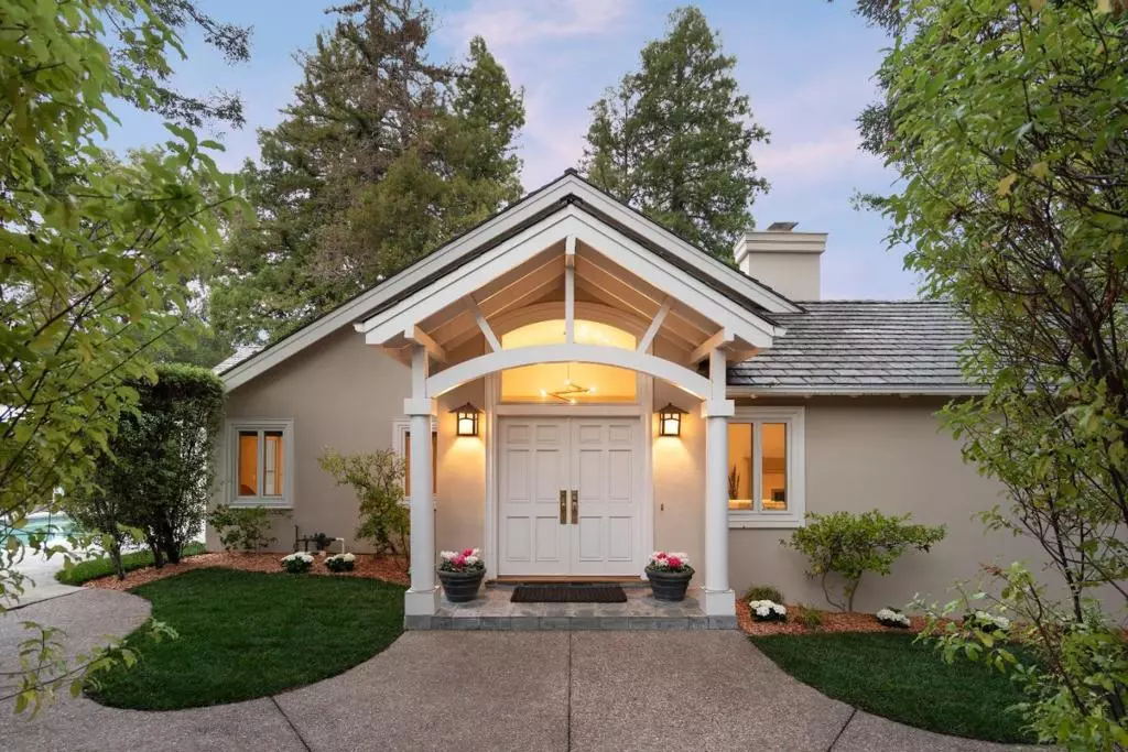 Hillsborough, CA 94010,300 Glendale RD