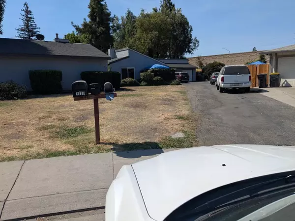 Stockton, CA 95207,2926 Cushing CT.