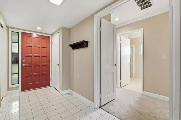 San Jose, CA 95135,5065 Cribari Bluffs