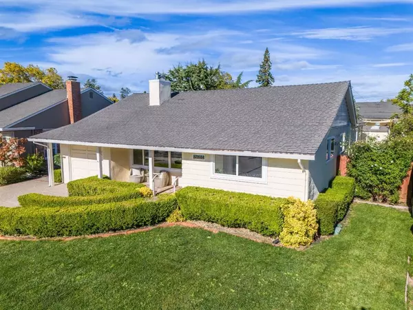 2054 Palm AVE, Redwood City, CA 94061