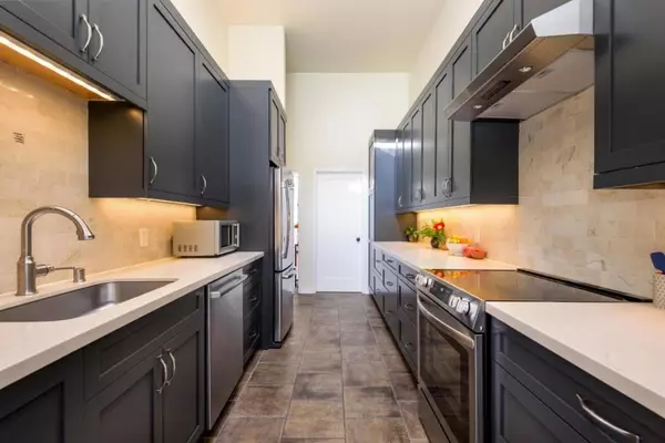 Foster City, CA 94404,926 Lido LN